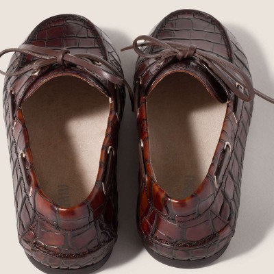 Miu Miu Crocodile Embossed Calfskin Deck Shoes Sienna Miu Miu Crocodile Embossed Calfskin Deck Shoes Sienna
