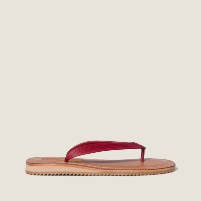 Miu Miu Thong Sandals Amaranth Red Miu Miu Thong Sandals Amaranth Red