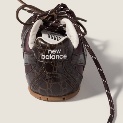 New Balance X Miu Miu 530 Sl Crocodile Embossed Calfskin And Technical Fabric Sneakers Dark Brown New Balance X Miu Miu 530 Sl Crocodile Embossed Calfskin And Technical Fabric Sneakers Dark Brown