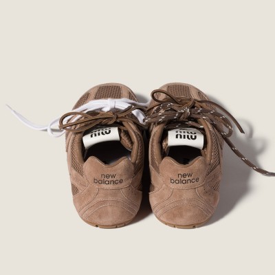 New Balance X Miu Miu 530 Sl Suede And Mesh Sneakers Hazelnut New Balance X Miu Miu 530 Sl Suede And Mesh Sneakers Hazelnut