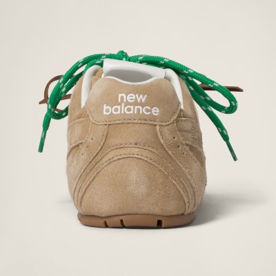 New Balance X Miu Miu 530 Sl Suede Sneakers Ecru New Balance X Miu Miu 530 Sl Suede Sneakers Ecru